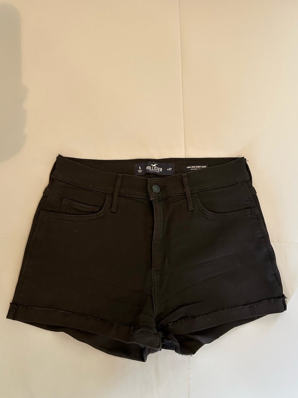 Hollister Black High Rise Short Shorts Size Size 5/27